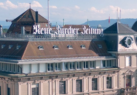 Die bisherige Bundeshausredaktorin Andrea Fopp schreibt künftig nur noch als freie Autorin für die NZZ... (Bild: © NZZ / zVg)