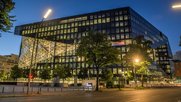 Berlin hat ein neues Wahrzeichen: das neue Zentrum von Axel Springer, nach Plänen von Rem Koolhaas...