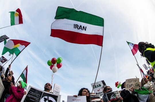 Seit dem Beginn der Proteste im September 2022 haben die iranischen Behörden 75 Journalistinnen und Reporter verhaftet. 17 von ihnen sind noch immer in Haft...    (Bild: RSF)
