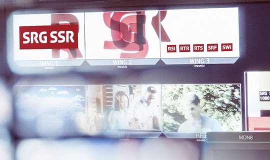 Medialer Service public soll ausschliesslich durch die öffentliche Hand finanziert werden und nicht mehr auf Werbung angewiesen sein... (Bild © SRG)