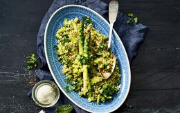 Trendfood: Couscous mit Minze und Spargel