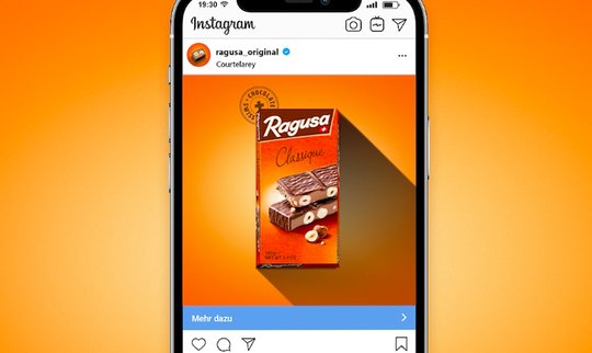 Per Clips auf Instagram und Facebook will sich der Schweizer Schoggi-Klassiker den Deutschen und Französinnen schmackhaft machen... (Screenshot Spot)