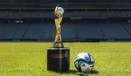 Bei der WM der Fussballfrauen kämpfen die Teams  ab dem 20. Juli bis 20. August in Australien und Neuseeland um den Pokal...             (Bild: Fifa)