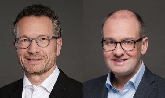 Der bisherige Finanzchef Beat Zwahlen (l.) ist neuer CEO ad interim, seine Position als Chief Financial Officer übernimmt Michael Hüsler... (© MCH Group)