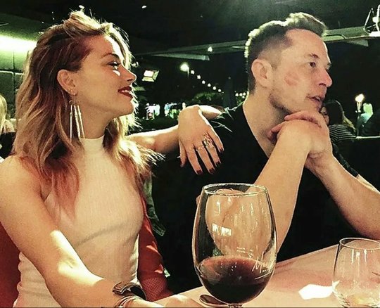 Da war die Welt noch in Ordnung: Amber Heard mit Elon Musk. Inzwischen hat sie nach der Liebe auch ihren Account aufgekündigt...   (Screenshot Instagram)