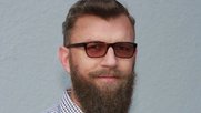 Jürg Vollmer ist passionierter Bienenhalter