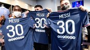 Für 158 Euro kann jeder ein kleiner Messi sein...     (Bild: PSG)