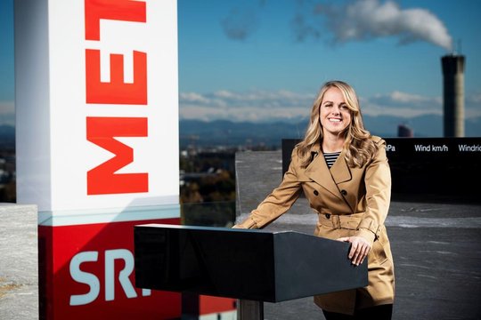 Bleibt der frischen Luft treu: Nicole Glaus hat eine neue Herausforderung beim Hängegleiterverband gefunden...            (Bild: SRF)