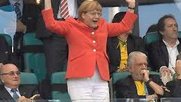 Fussballfan Merkel