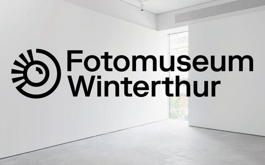 Das stilisierte Auge im Logo sieht nicht nur, es blinzelt auch zurück... (Bild: zVg)