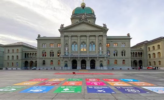 Symbolträchtiges Pflaster: Heute entscheidet die Stadt fast im Alleingang, was auf dem Bundesplatz läuft... (Bild © admin.ch)