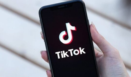 Tiktok ist der US-Regierung wegen Sicherheits- und Datenschutzbedenken schon länger ein Dorn im Auge...