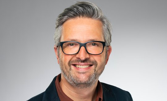 Michael Sahli arbeitet seit 2009 als Redaktor, Produzent und Moderator des «Regionaljournals Bern Freiburg Wallis». (Bild zVg)