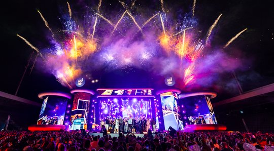 Pop, Rock und Feuerwerk am spätsommerlichen Musikfestival der Energy-Radios... (Bild: zVg)