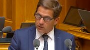 Bundeskanzler Walter Thurnherr: «Es geht nicht darum, dass der Bundesrat seine Kompetenzen bei der Formulierung der Abstimmungsfrage schützen möchte...»           (Bild Screenshot parlament.ch)