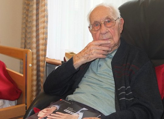 Max Landolt, 105. Belesener Zeitzeuge nach erfülltem Leben in der «Bleizeit». (Foto: Claude Bürki)