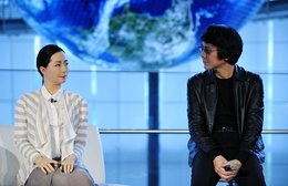 Ishiguro (rechts) und sein Roboter