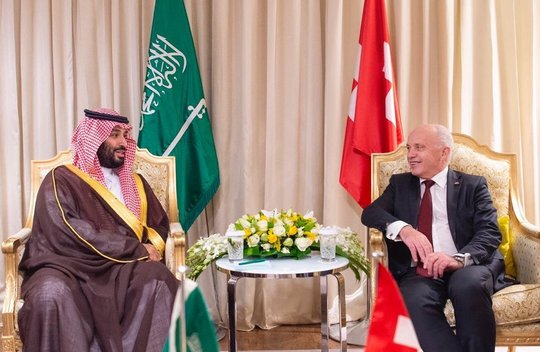 Bundespräsident Ueli Maurer im Oktober 2019 zu Besuch bei Kronprinz Mohammed bin Salman (Bild: Twitter)