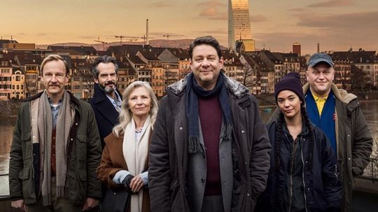 Die SRF-Serie «Die Beschatter» spielt bereits in Basel. Mit dem neuen Fördermodell sollen solche Projekte in Zukunft noch mehr möglich werden…          (Bild: SRF)