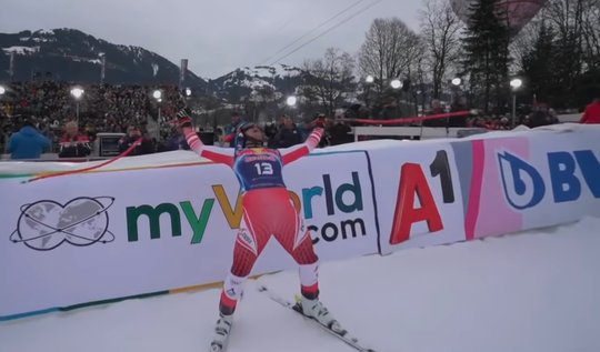 Im Ziel überkommt nicht nur Matthias Mayer der Siegestaumel: Der ORF verschläft vor Aufregung fast die ganze Fahrt von Maxence Muzaton, der seinerseits eine Glanzleistung hinlegte... 