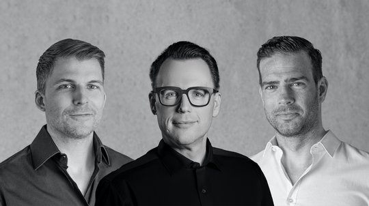 Fabian Gruber (l.) und Alessandro Ianeselli (r.) arbeiten am oberen Zürisee mit RedSpark-Inhaber Fabian Villiger zusammen... (Bild: zVg)