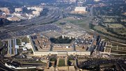 Die Zeit läuft schnell im Bereich der digitalen Entwicklung. Das Pentagon muss die Anforderungen an seine Systeme anpassen...             (Bild: NBC) 