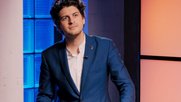 Seit 2016 war Patrick Karpiczenko bei der Late-Night-Show «SRF Deville» dabei: «Wie bei allen langweiligen Problemen gehts auch bei dem hier um Geld.»