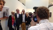 «Basel in Portraits»: Fotograf Lucian Hunziker (4. von links) wird selber portraitiert
