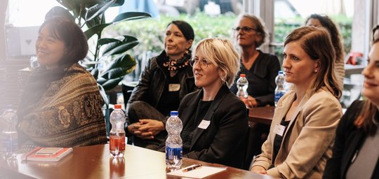 Work-Life-Balance, Finanzplanung, digitale Sichtbarkeit und selbstbewusstes Auftreten waren Themen des Anlasses im Zürcher Kunsthaus...   (Bild © medienfrauen.ch)