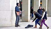 Mit seinem neuen Entscheid will der Bundesrat über Almosen für Kulturschaffende hinausgehen...