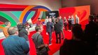Mit einer Xaver-Trophäe ausgezeichnet wurde das «City Handover & Semi-Final Draw» in Basel... (Bild: zVg)